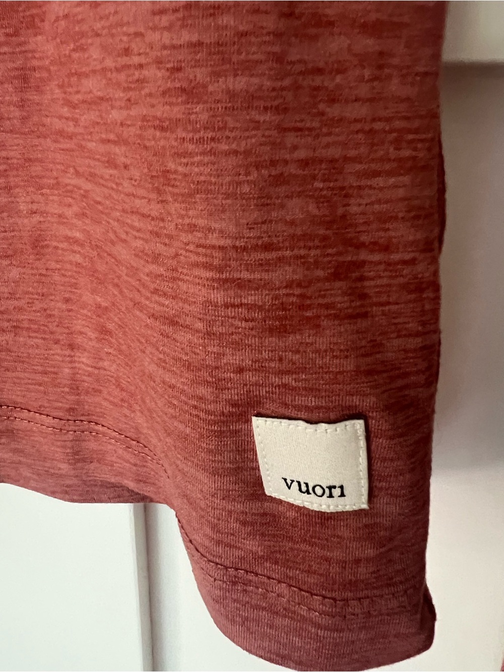 Vuori Lux Crew Long Sleeve Shirt Women’s Small Rust Heather - Picture 7 of 10